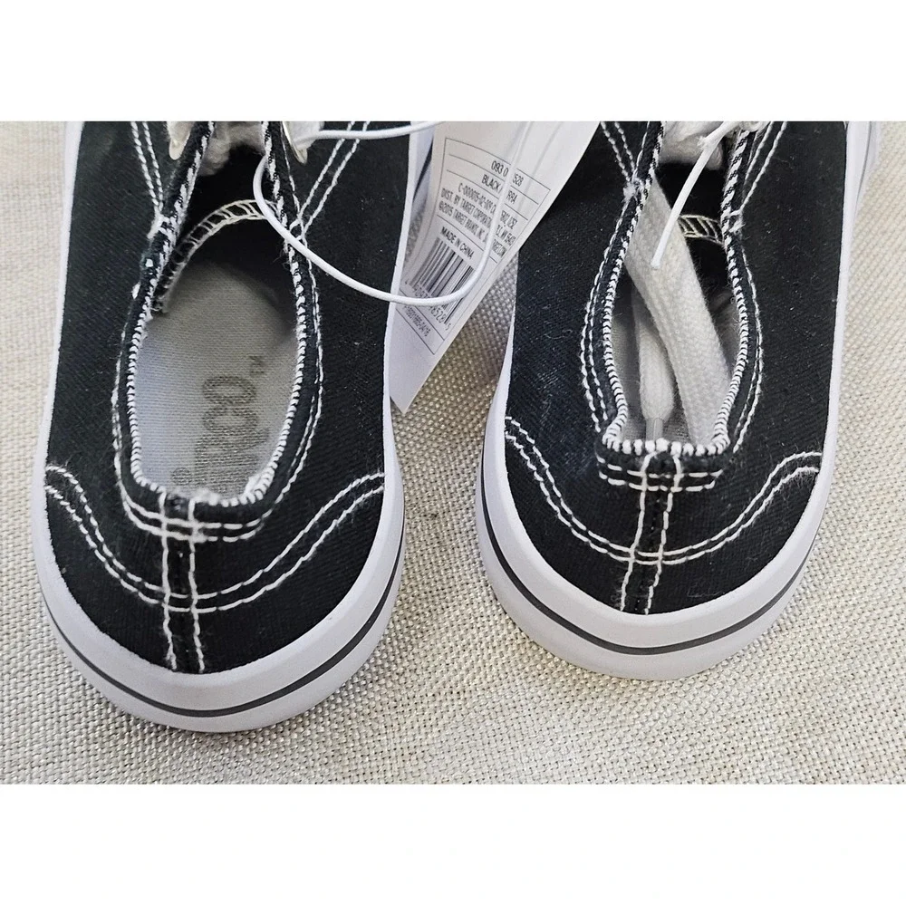 Circo Kids Black & White Canvas‎ Low Top Sneakers Unisex Kids Size 13